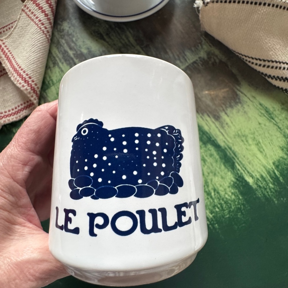 Vintage Taylor & NG Le Poulet mug NWOT